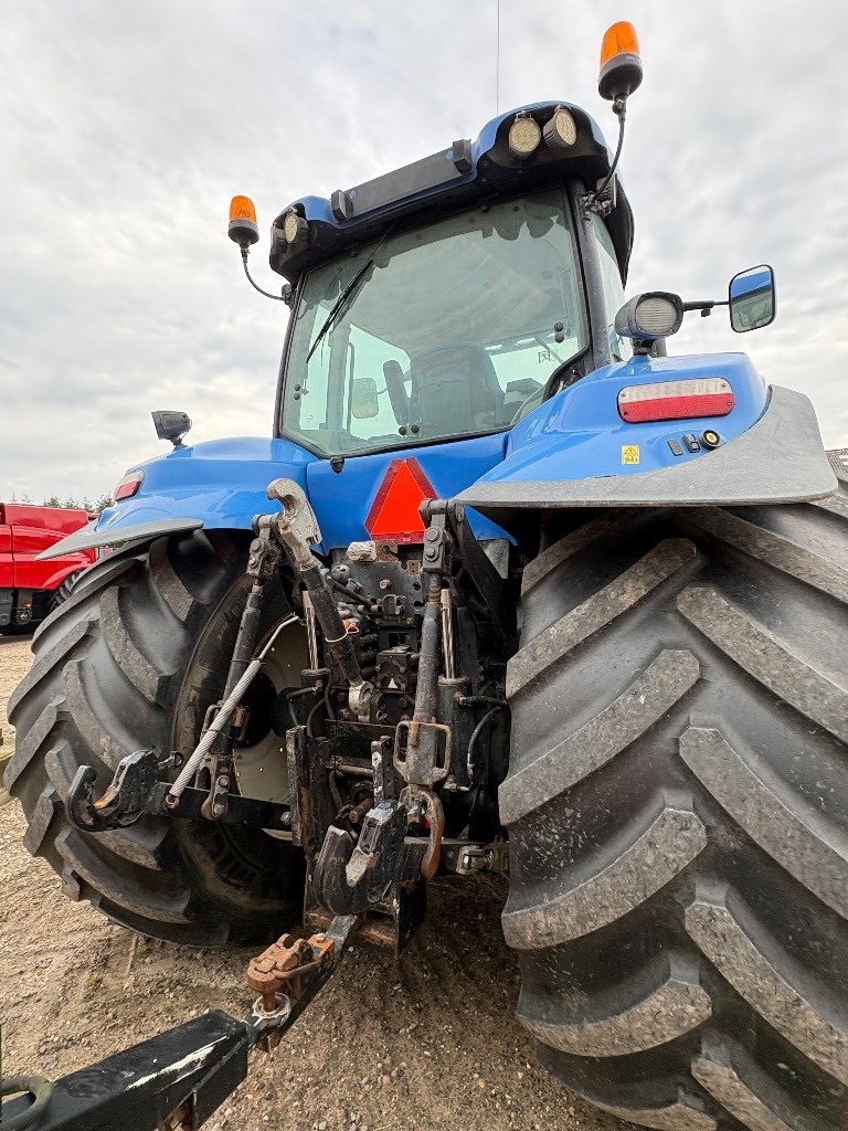 New Holland T8.390 AC