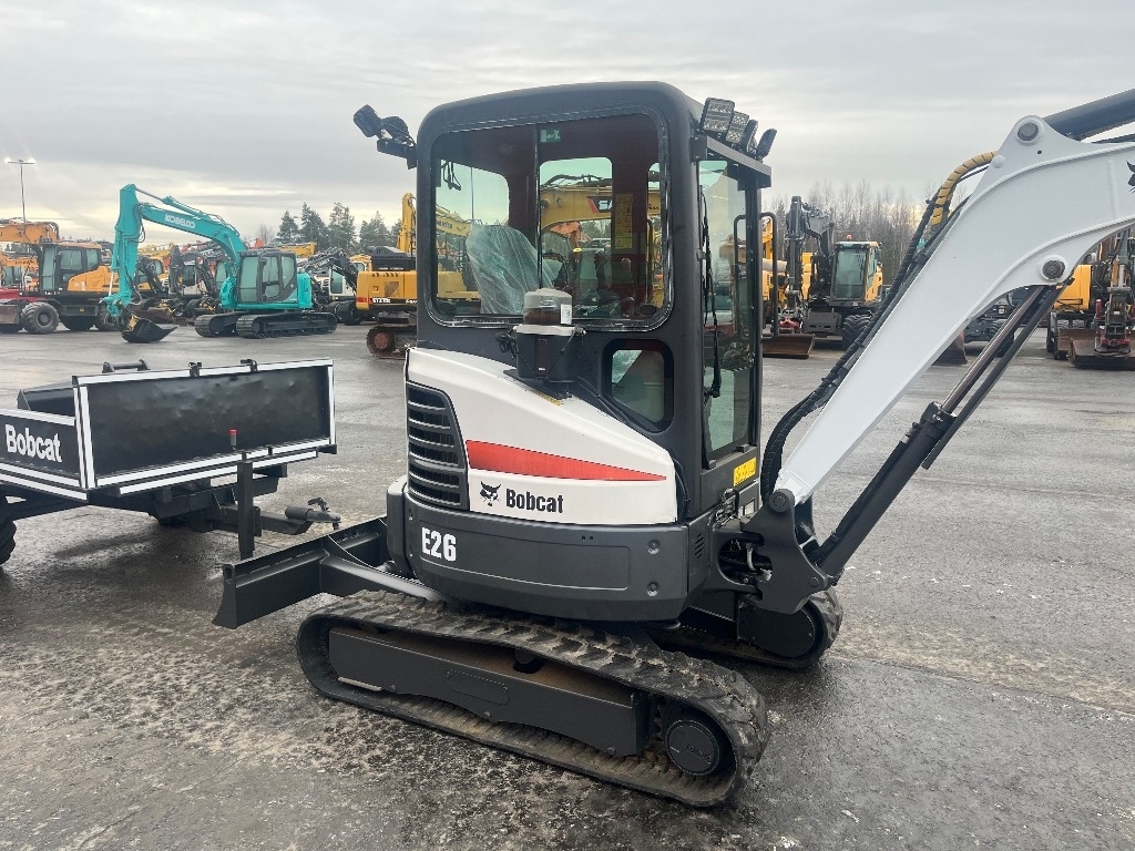bobcat-e-26-engcon-karry-2-kau,23f09443
