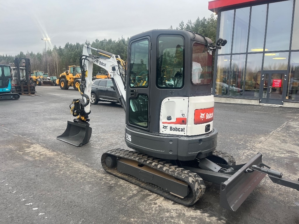 bobcat-e-26-engcon-karry-2-kau,7f9aa8c5