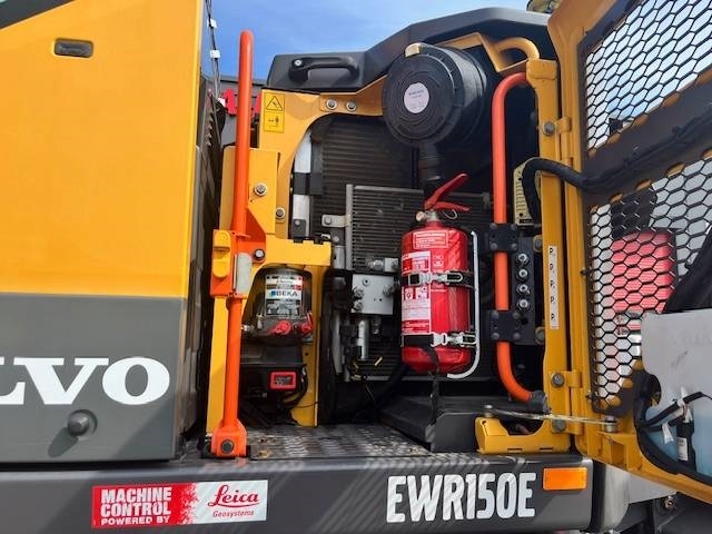 volvo-ewr-150-e-engcon-pihdit,2190488b