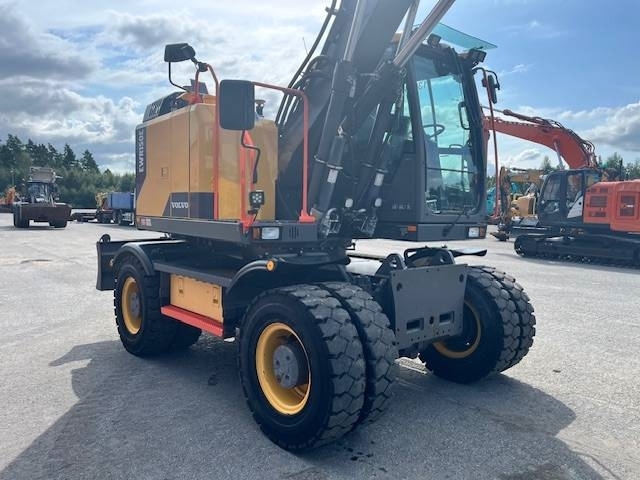 volvo-ewr-150-e-engcon-pihdit,39b80f7a