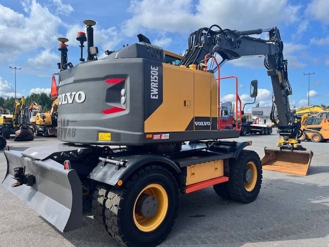 volvo-ewr-150-e-engcon-pihdit,c9110b28