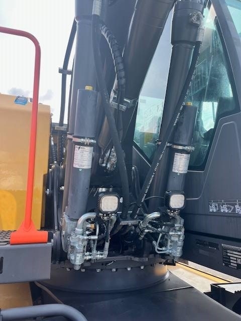 volvo-ewr-150-e-engcon-pihdit,e6a0f823