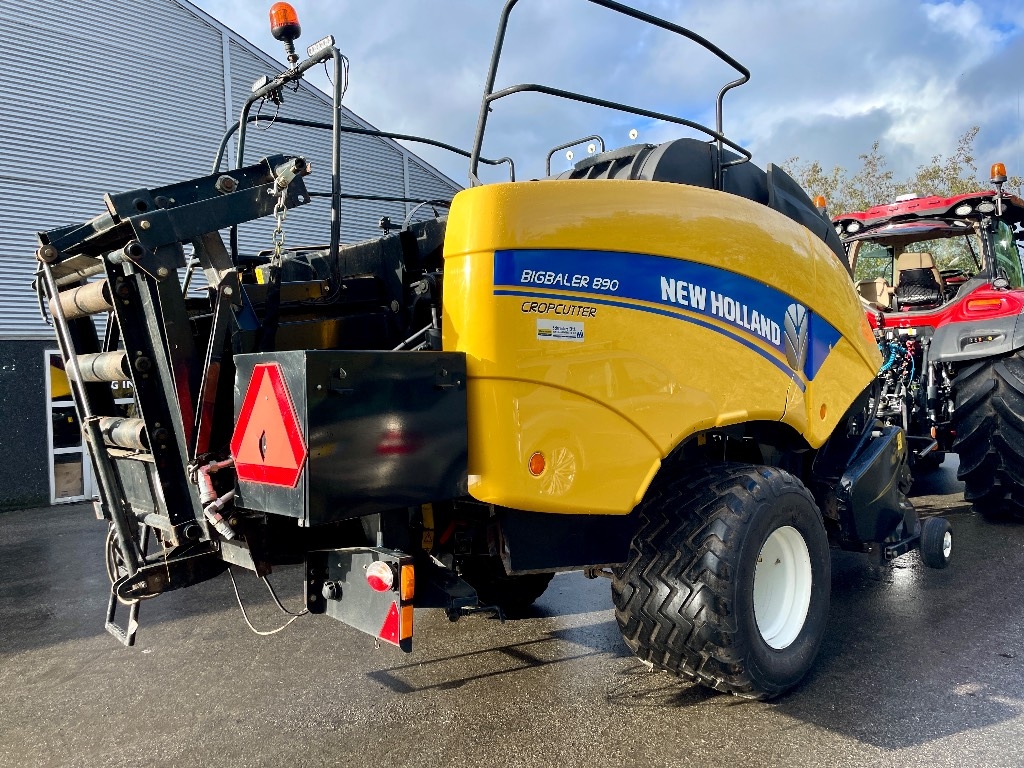 New Holland BB 890 RC