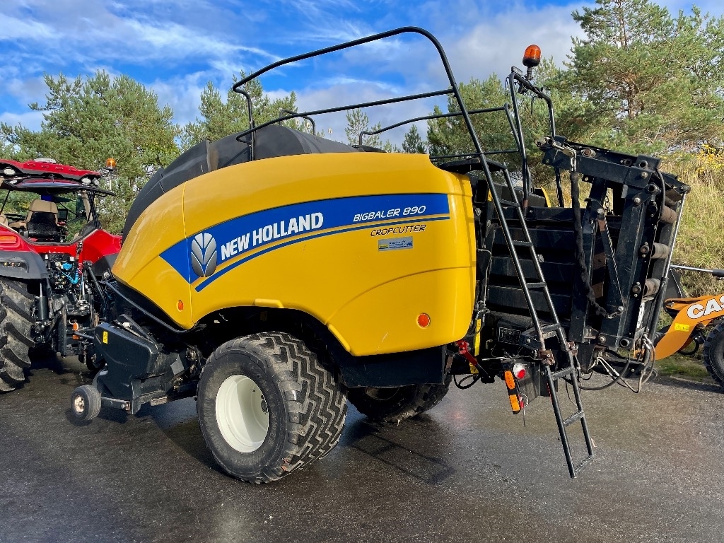 New Holland BB 890 RC