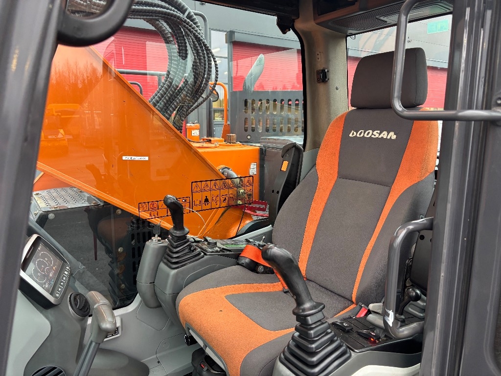 doosan-dx-235-lcr-7-puskulevy,a3a36d0c