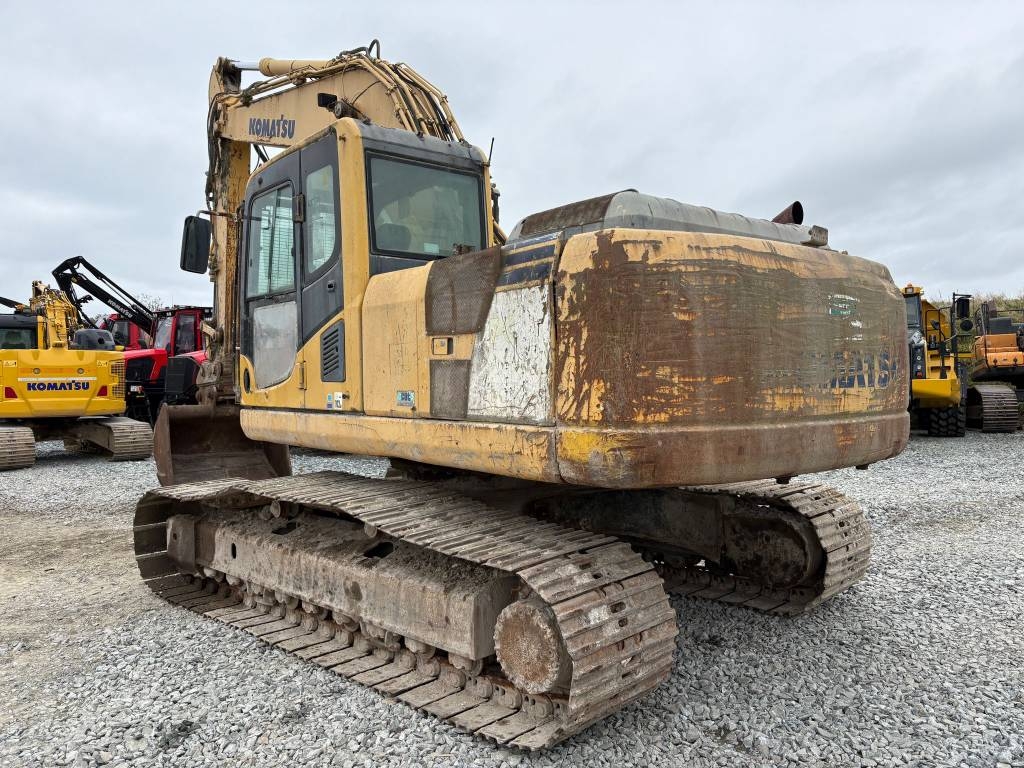 Komatsu PC210LC-8