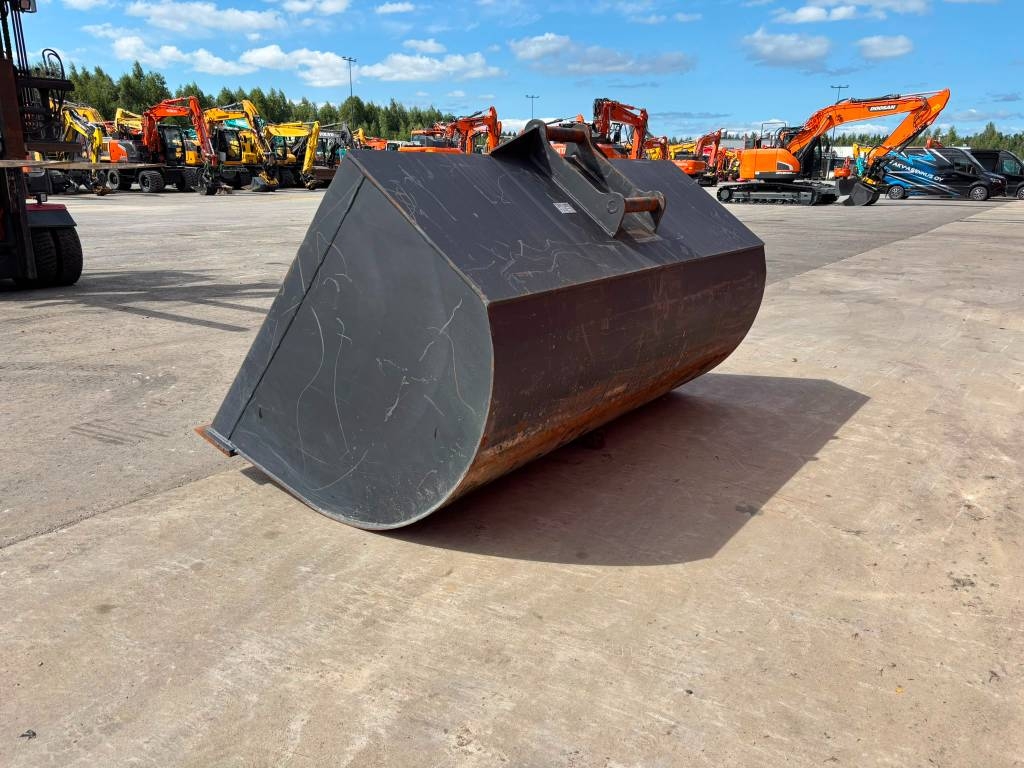 eurosteel-lastauskauha-2500mm,0fe4c54c