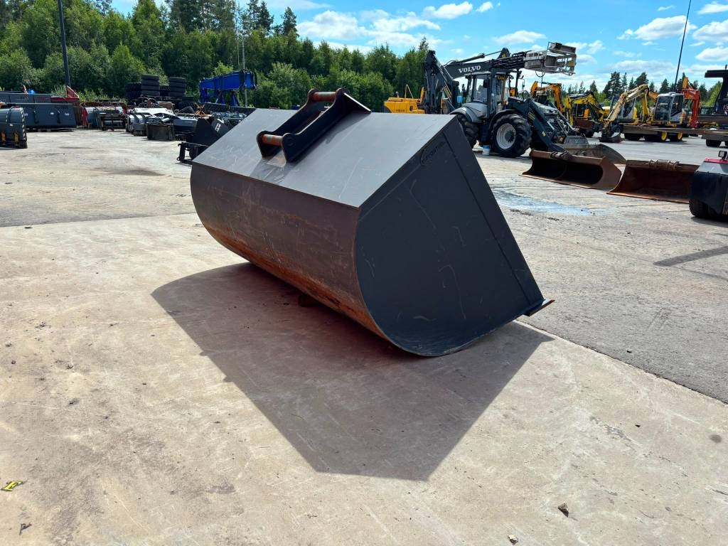 eurosteel-lastauskauha-2500mm,6196fe07