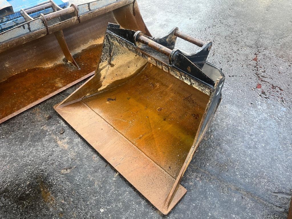 case-cx-85-d-engcon-paljon-tyo,247f46df