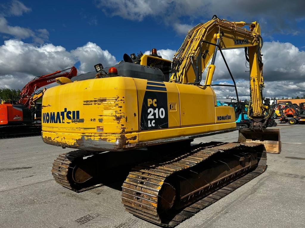 komatsu-pc-210lc-8-kallistuva,8ab4e908