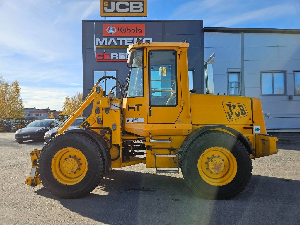 JCB 411