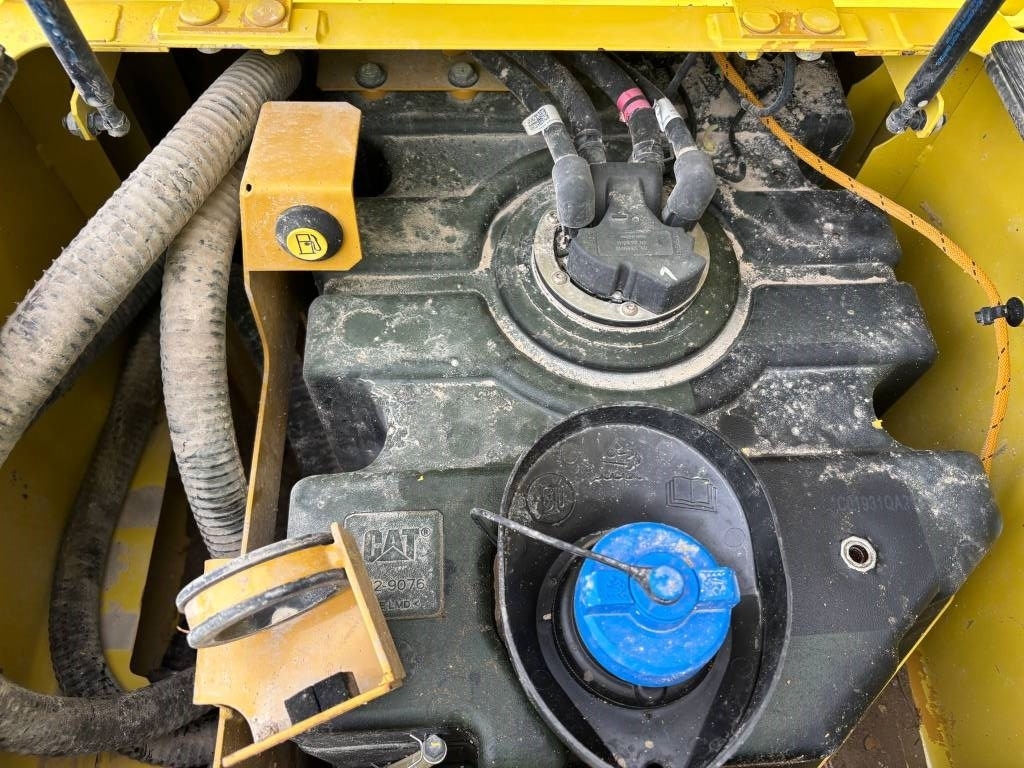 CAT 336 (New Undercarriage)