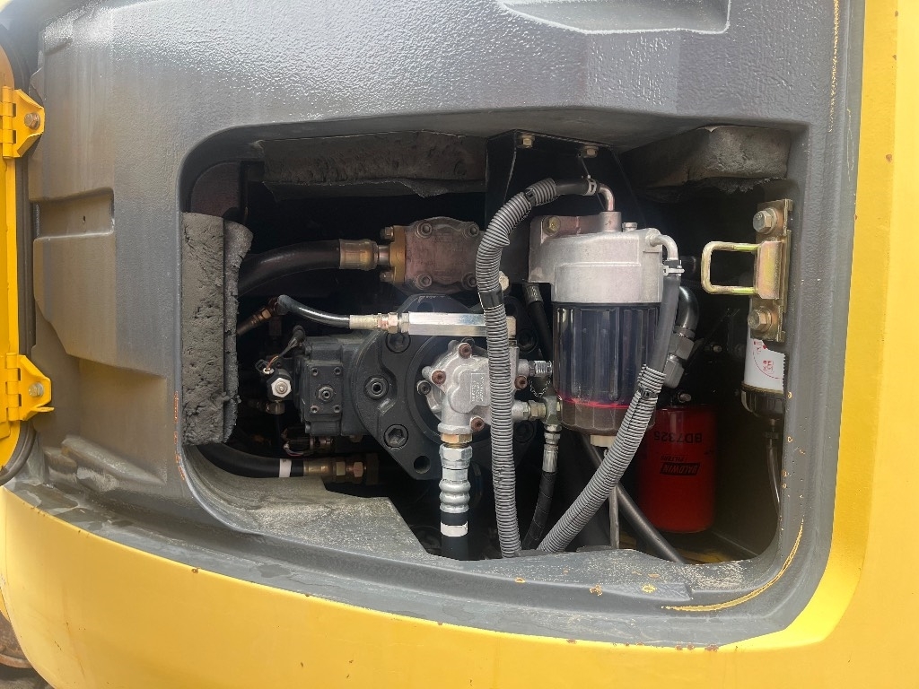 new-holland-e-235-b-sr-pyoritt,7518d591