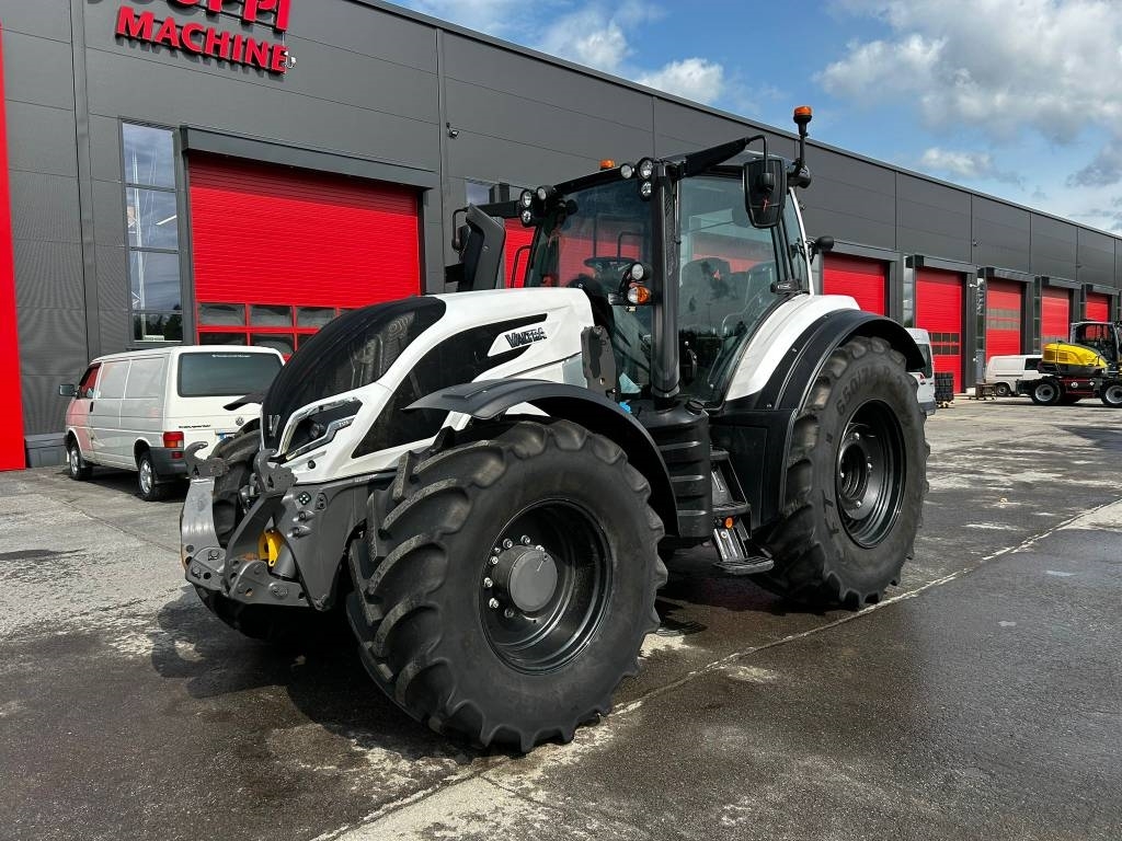 valtra-t-175-versu-myyty-sold,2e3ae666