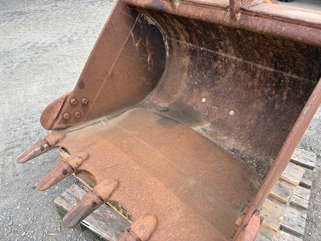 Attachment Sales Bucket