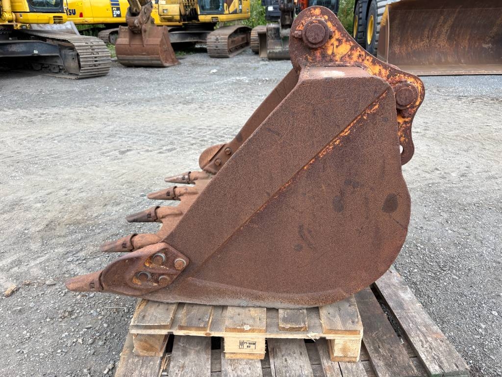 Attachment Sales Bucket