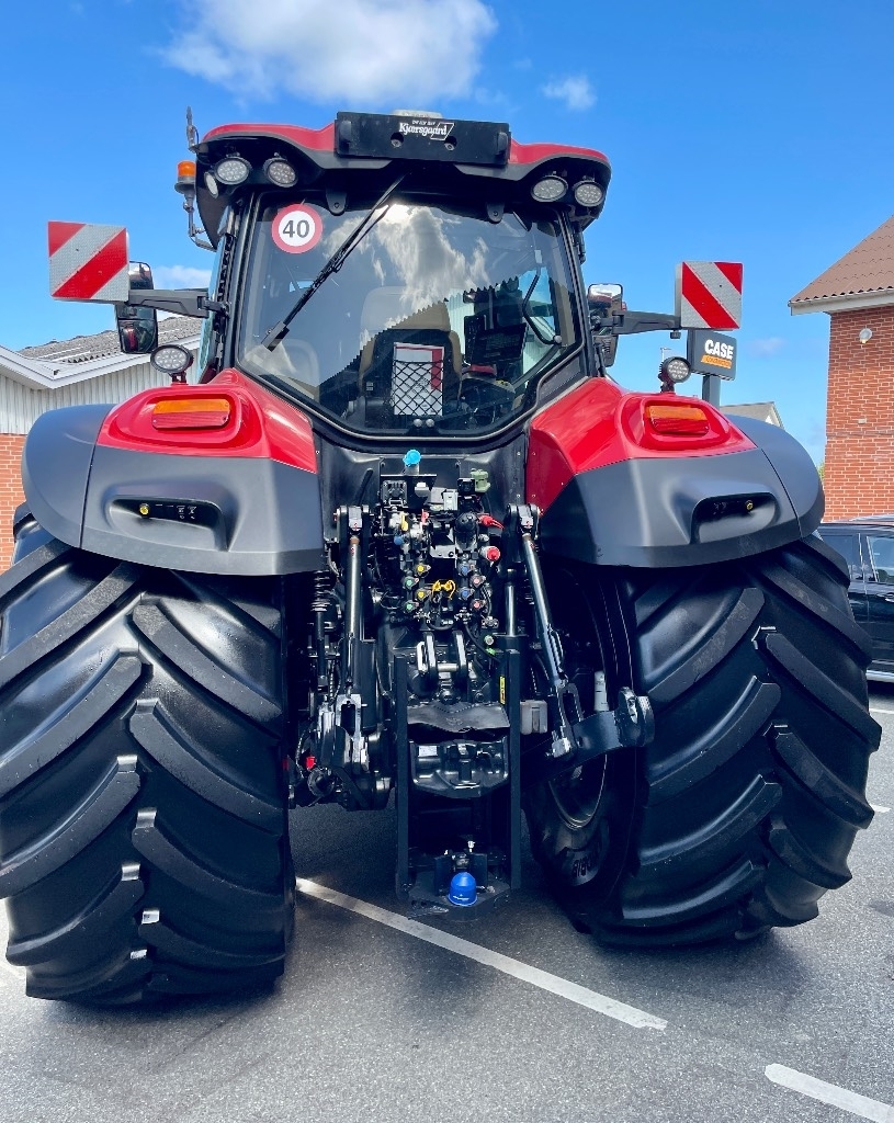 Case IH OPTUM 300 CVX
