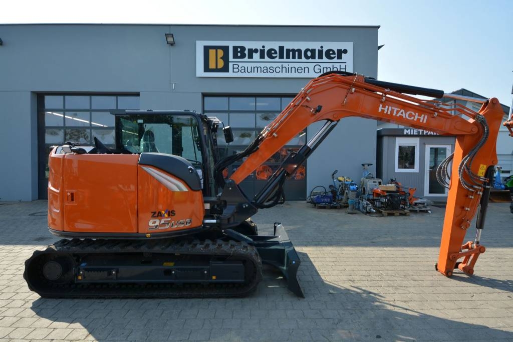 Hitachi ZX 95 USB-7 - Excavatoare 7t - 12t - Utilaje constructii