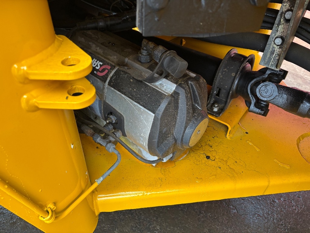 jcb-412-s-agri-uudet-renkaat-k,fff68856
