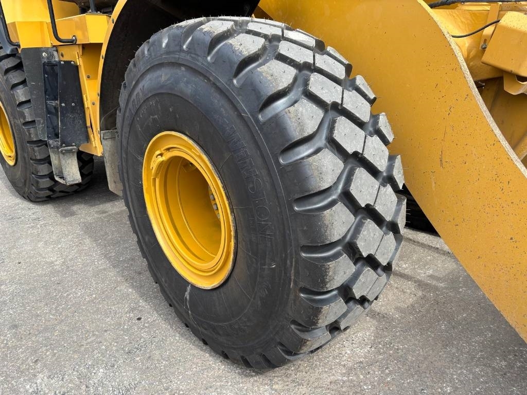 CAT 972 M XE (New Tires)