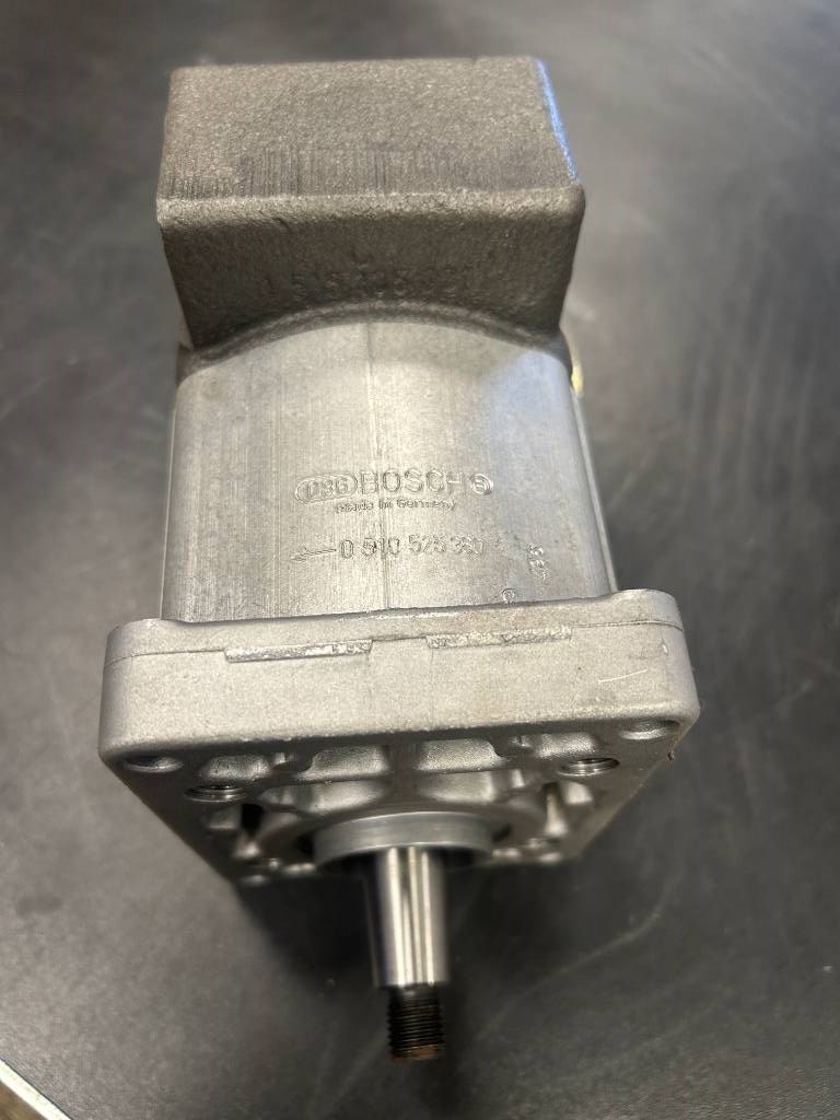 CNH Hydraulik pumpe