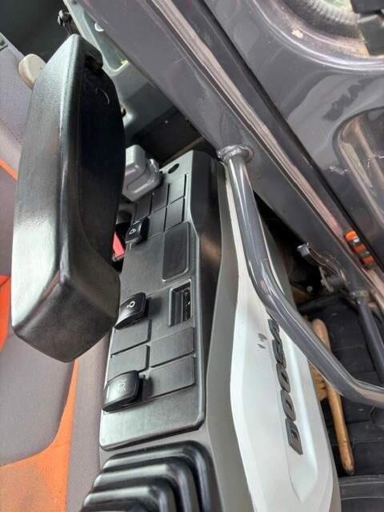 Doosan DX 140 LC-5 - thumbnail 23