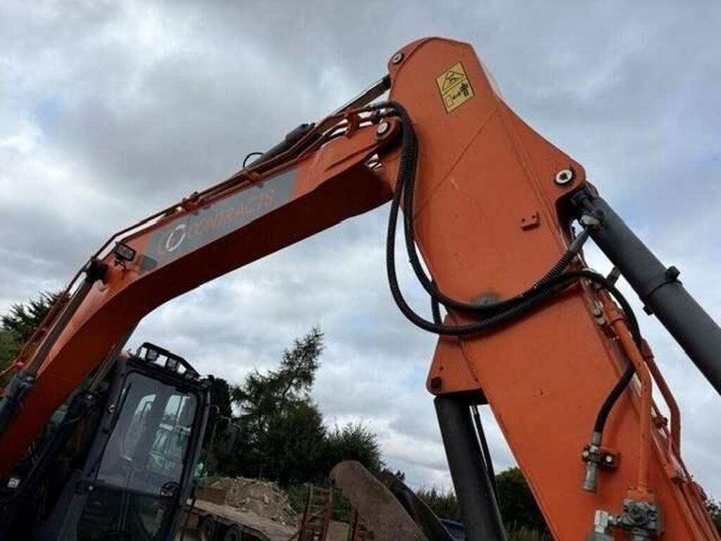 Doosan DX 140 LC-5 - thumbnail 9
