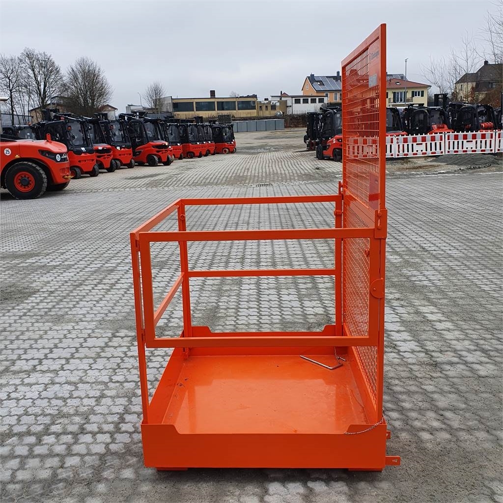 Eichinger 107.3 E3 zerlegbar - Trailer mounted aerial platforms ...