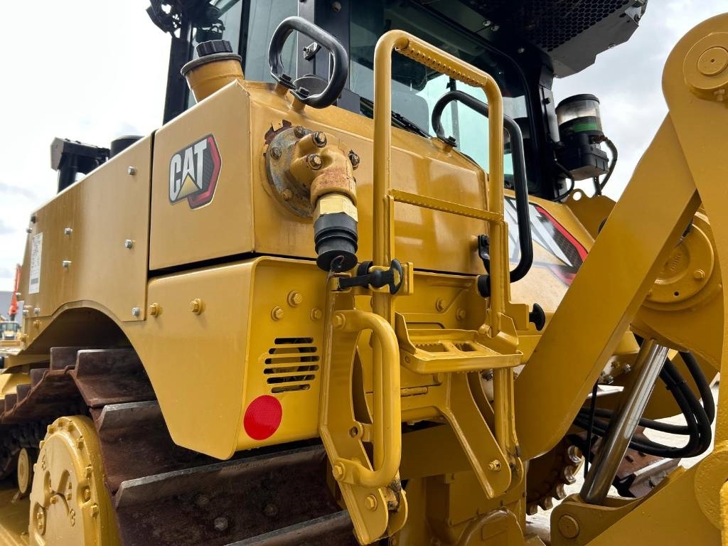 CAT D 6 XL (LOW HOURS - CE CERTIFIED)