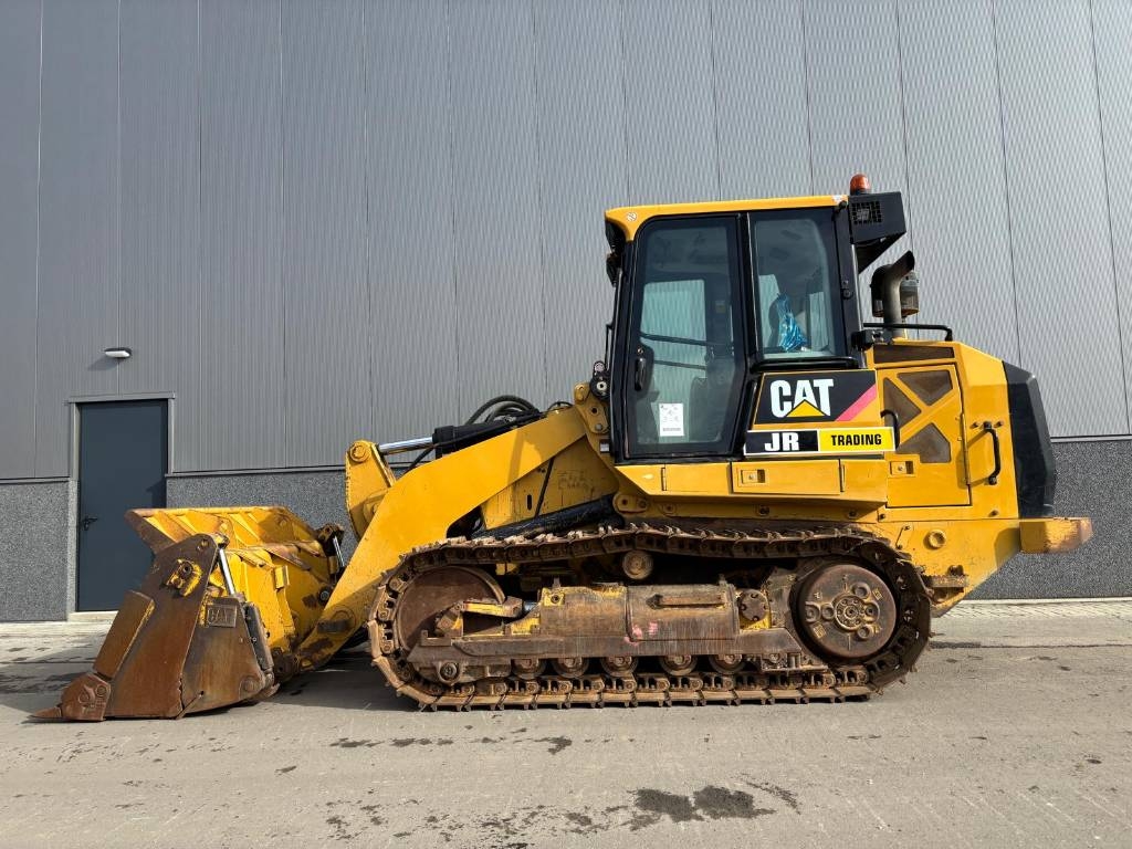 CAT 953 D