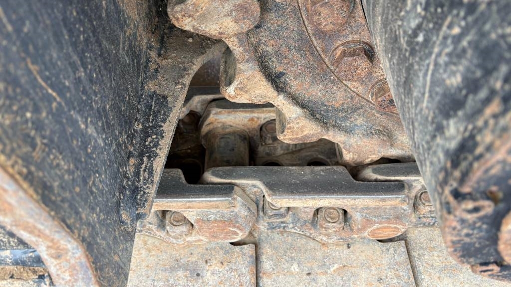 jcb-245-xr-stage-v-rasvari-pie,1ec2e800