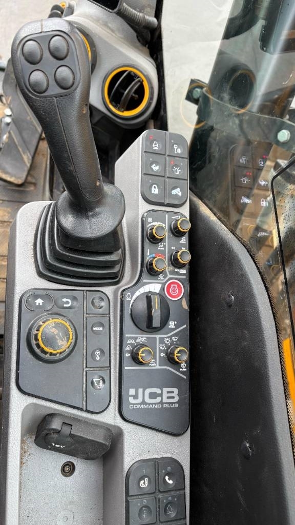jcb-245-xr-stage-v-rasvari-pie,44dcc69d