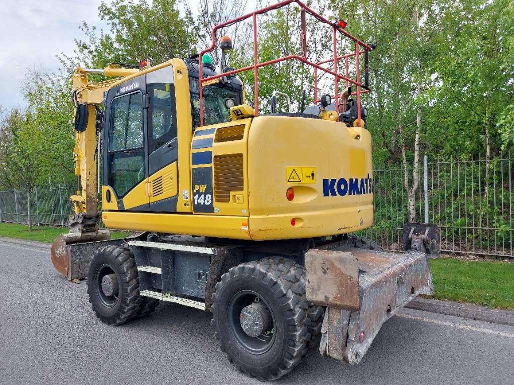 Komatsu PW148-11
