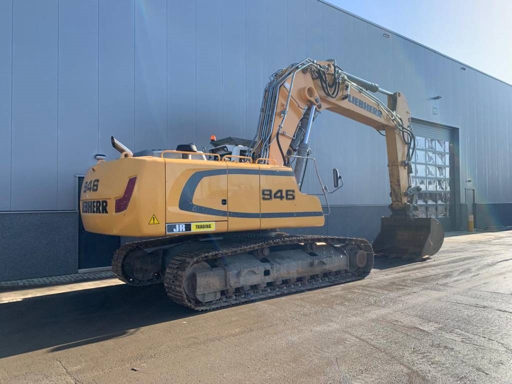 Liebherr R 946 LC