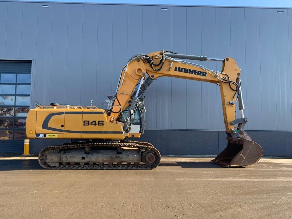 Liebherr R 946 LC