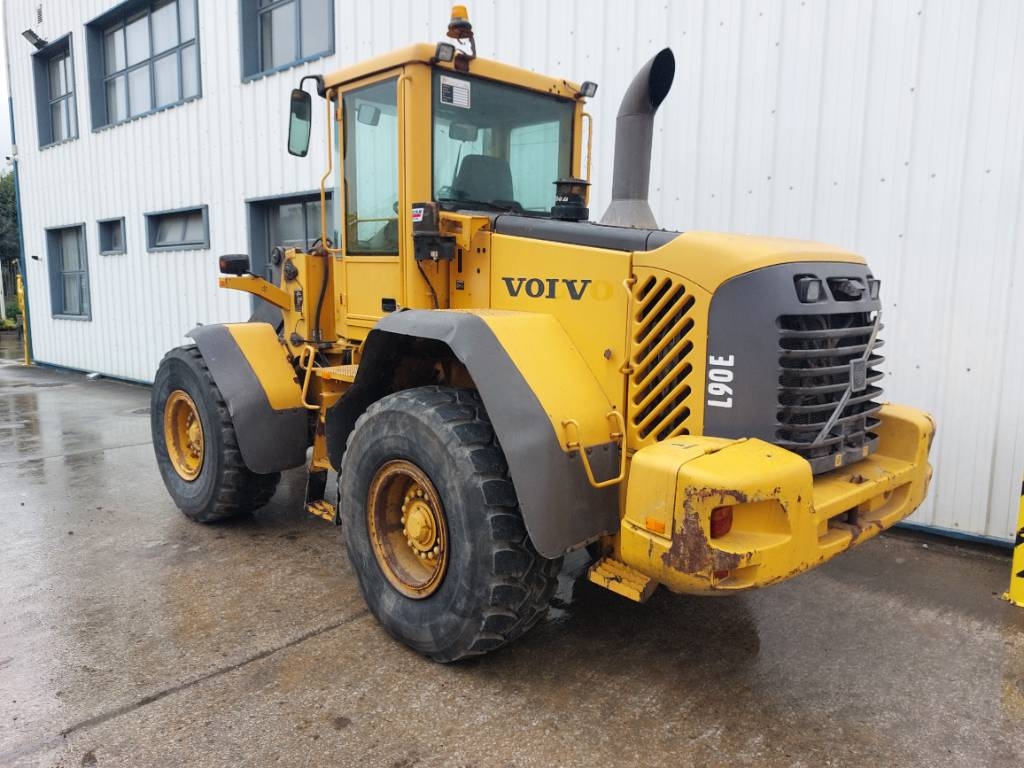 Volvo L90E
