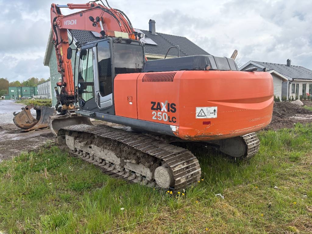 Hitachi ZX 250 LC-3 | Polar Machine Trading