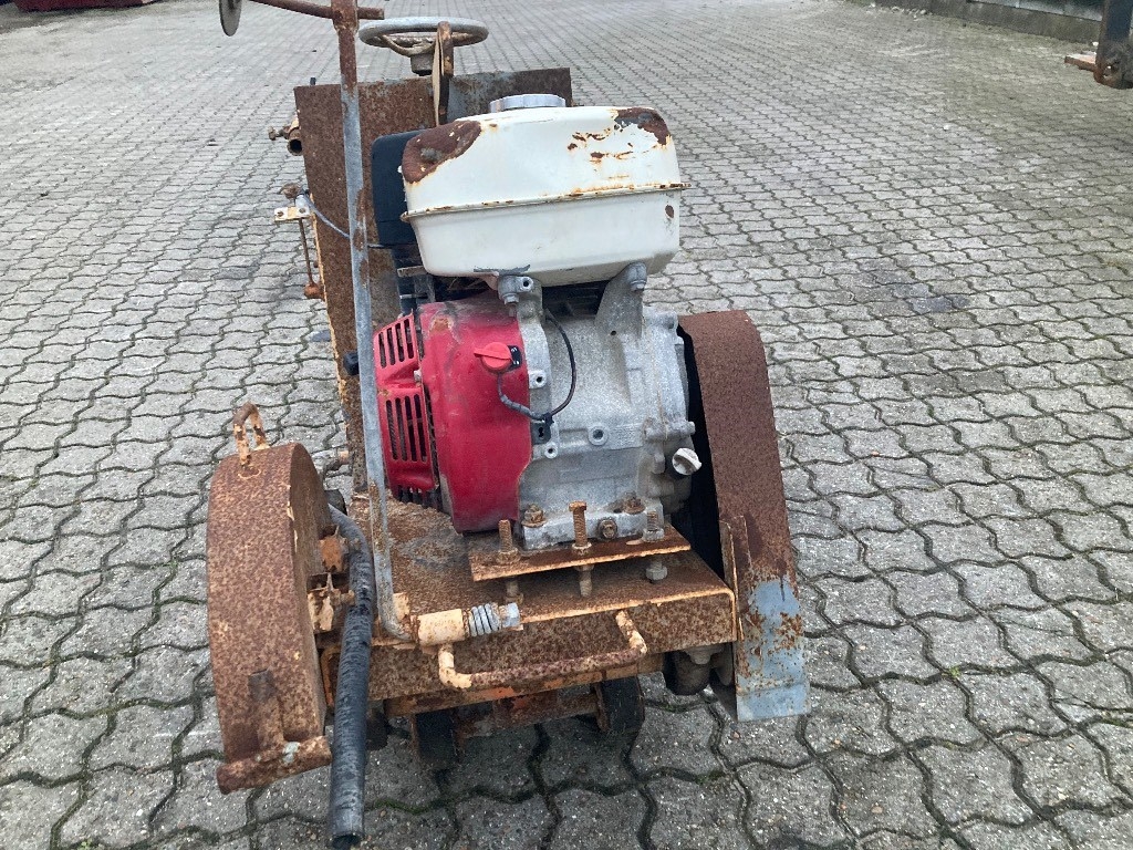 [Other] Beton skære –