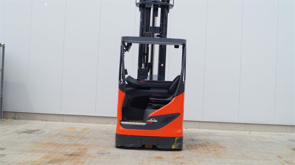 Linde R25 - Schubmaststapler - Flurförderzeuge - Beutlhauser