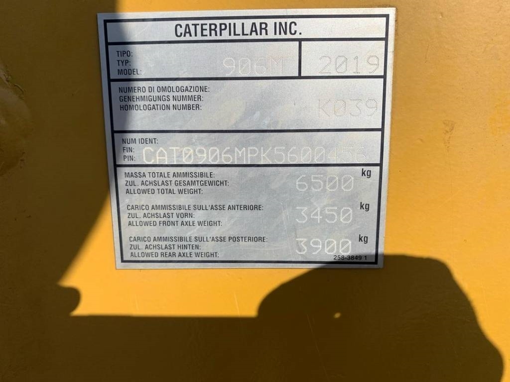 CAT 906