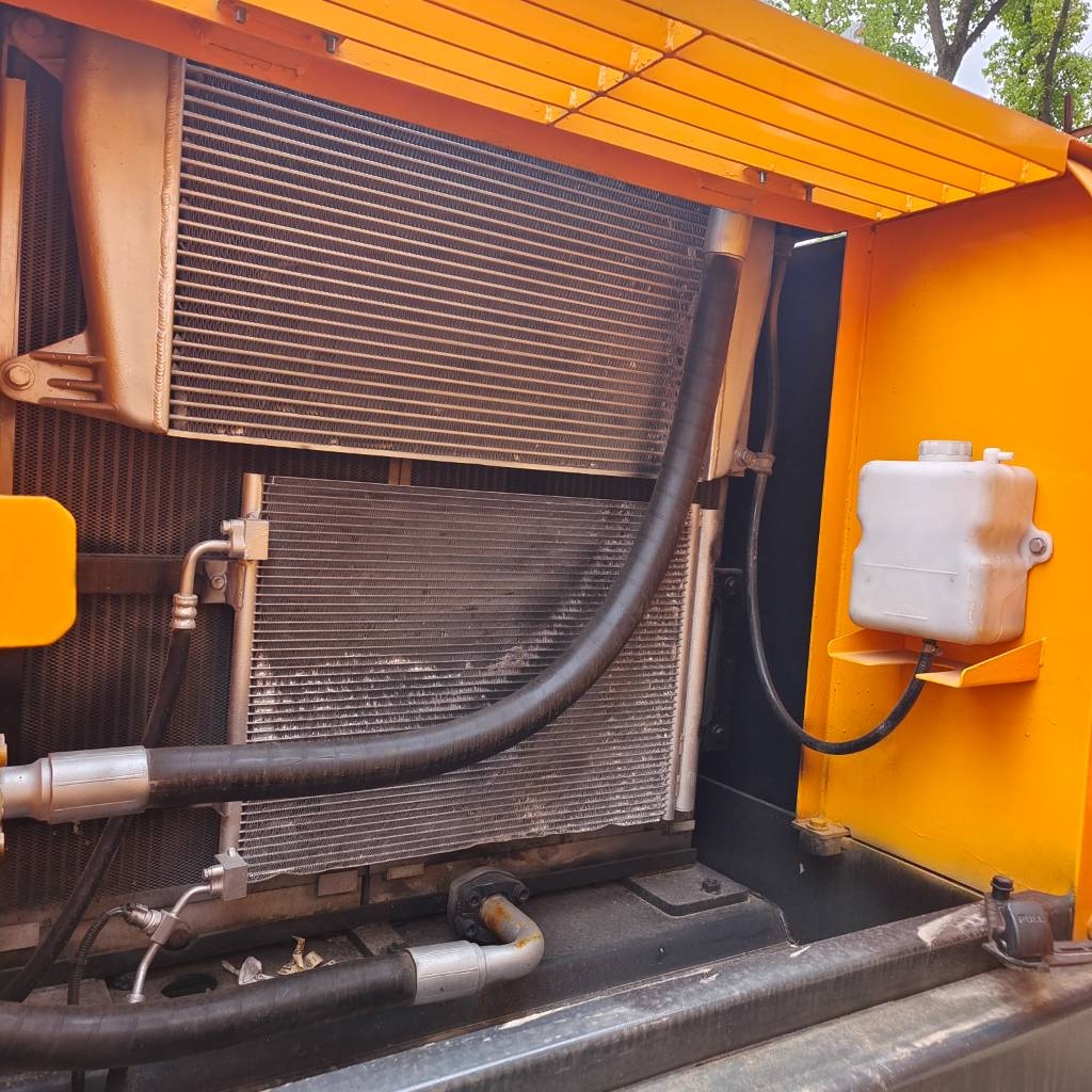 2023 Hyundai 305LC-9S-46096124