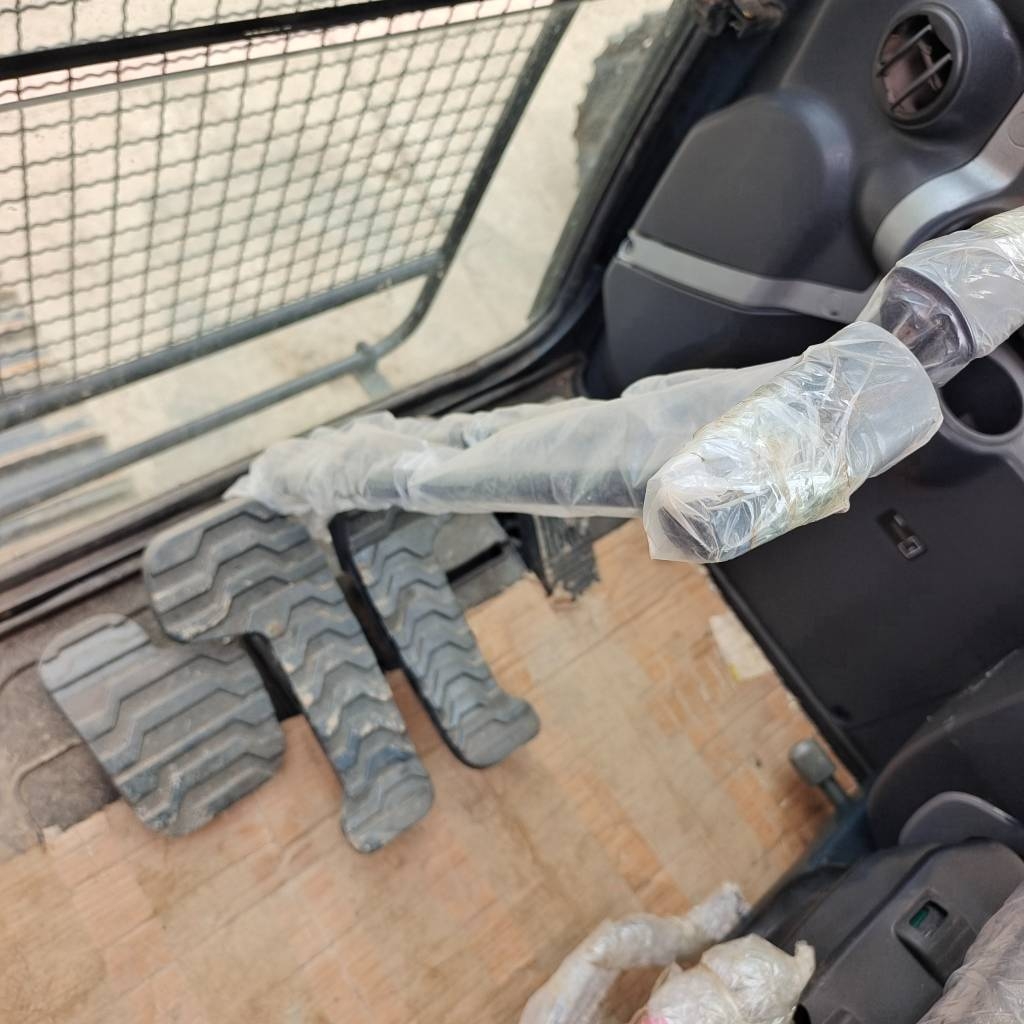 2023 Hyundai 305LC-9S-46096122