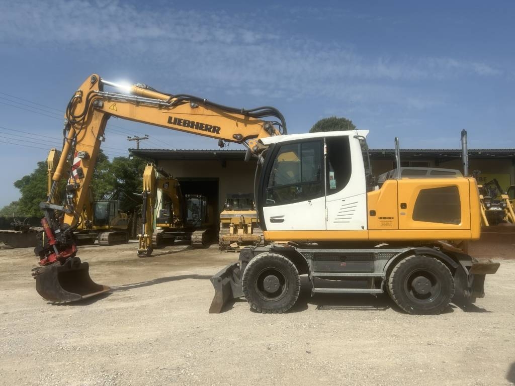 Λαστιχοφόρος Εκσκαφέας Liebherr 918 wheelexcavators