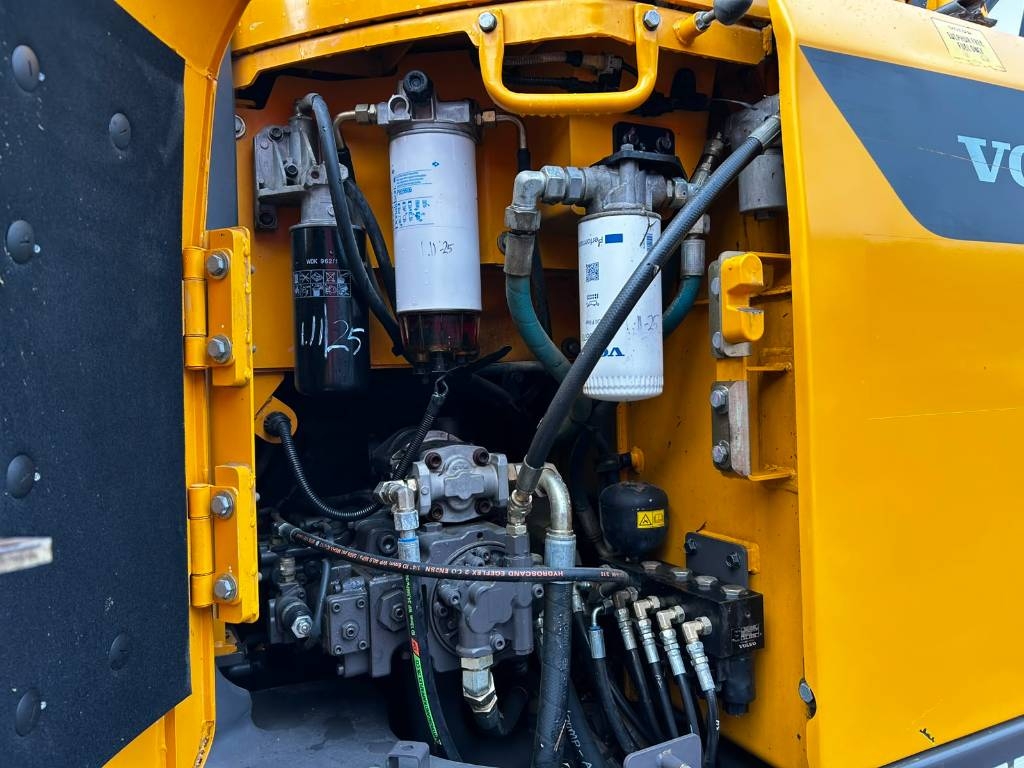 volvo-ecr-145-d-pyorittaja-uus,87166eae