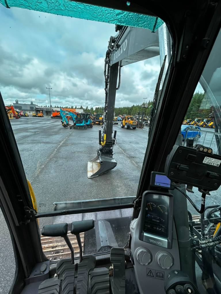 volvo-ecr-145-d-pyorittaja-uus,b38a89fb