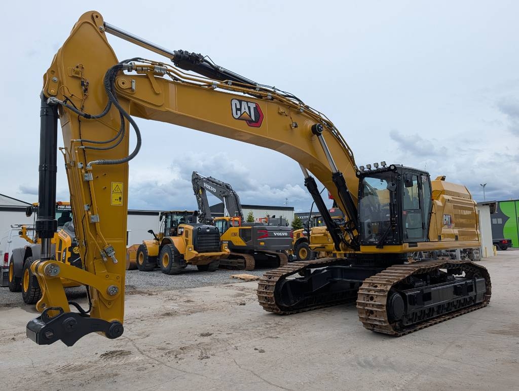Bandgrävare CAT 352