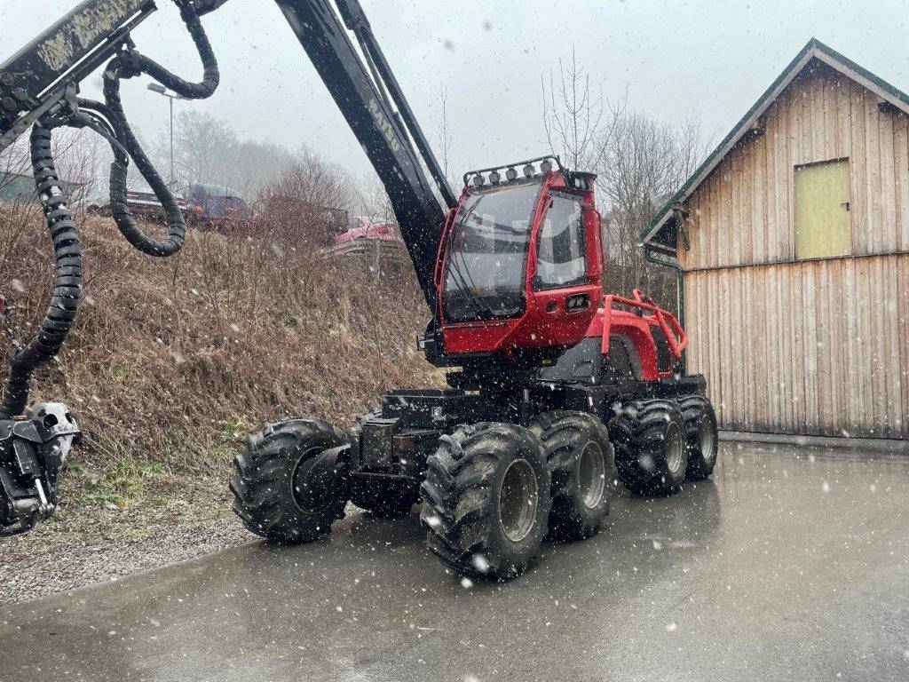 Komatsu