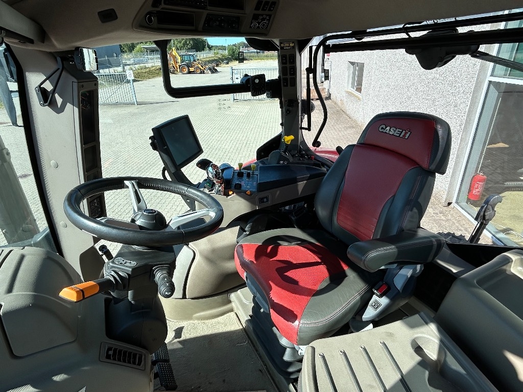 Case IH Puma 165 CVXDrive