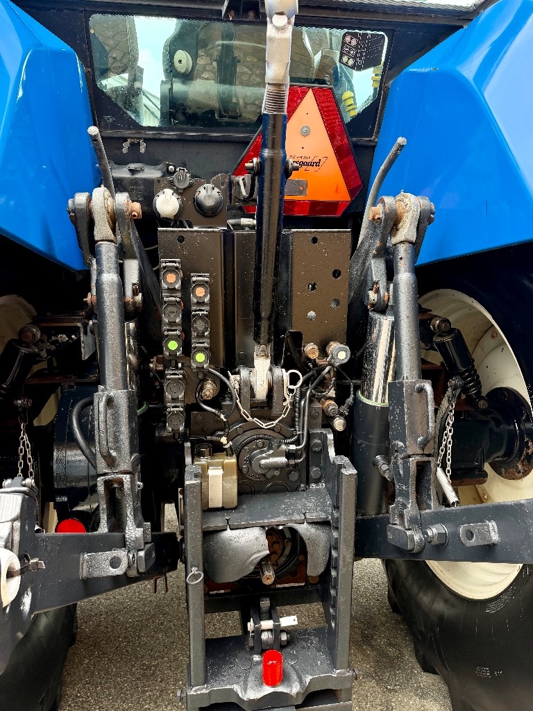 New Holland T 7550